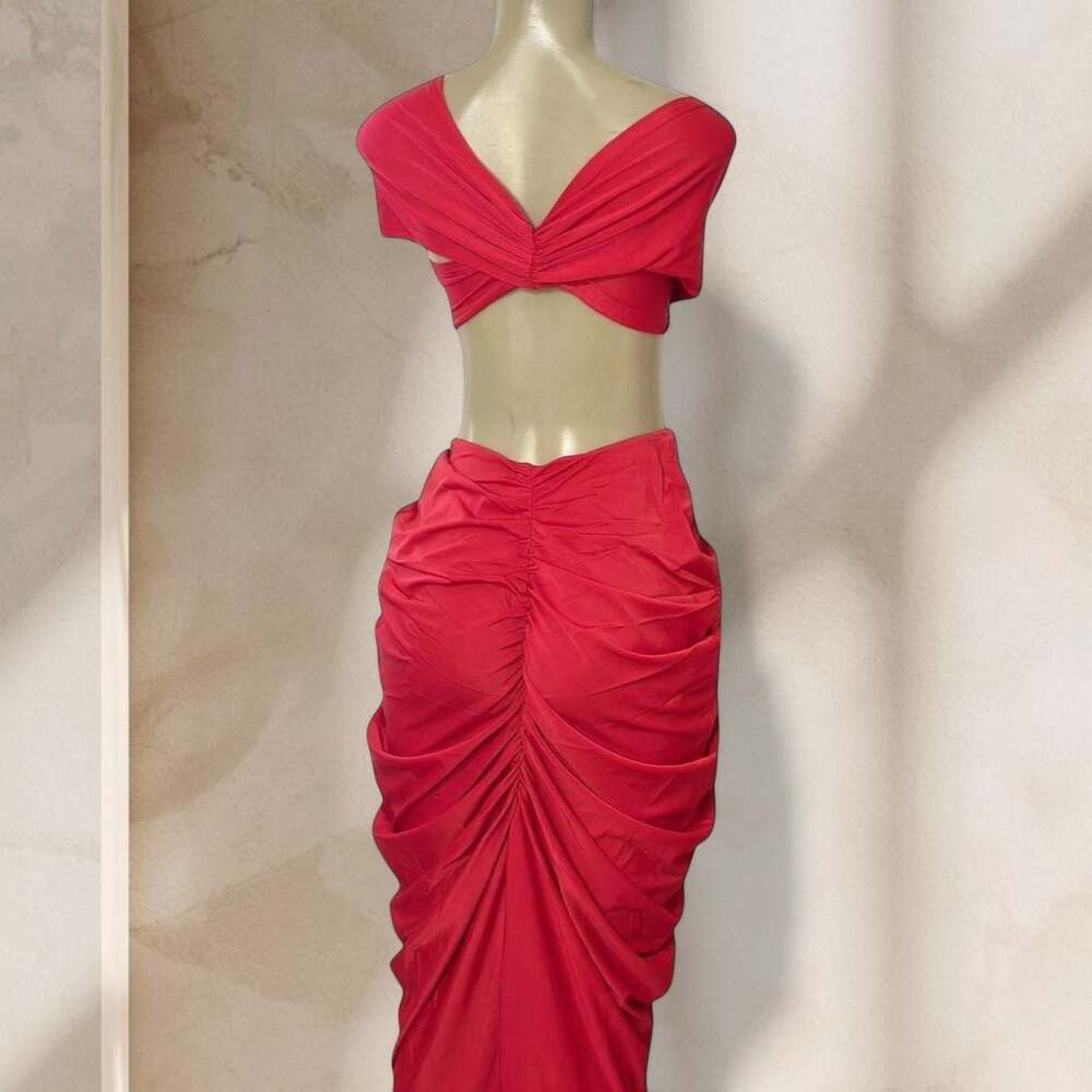 Red Two Piece Set – Ruched Crop Top & Maxi Skirt Sexy Elegant Night Out ✧ L - Picture 3 of 4
